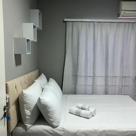 Hostel E Pousada Londrina Rodoviaria Centro Quartos Individuais Com Chave E Wi-Fi Eksteriør bilde