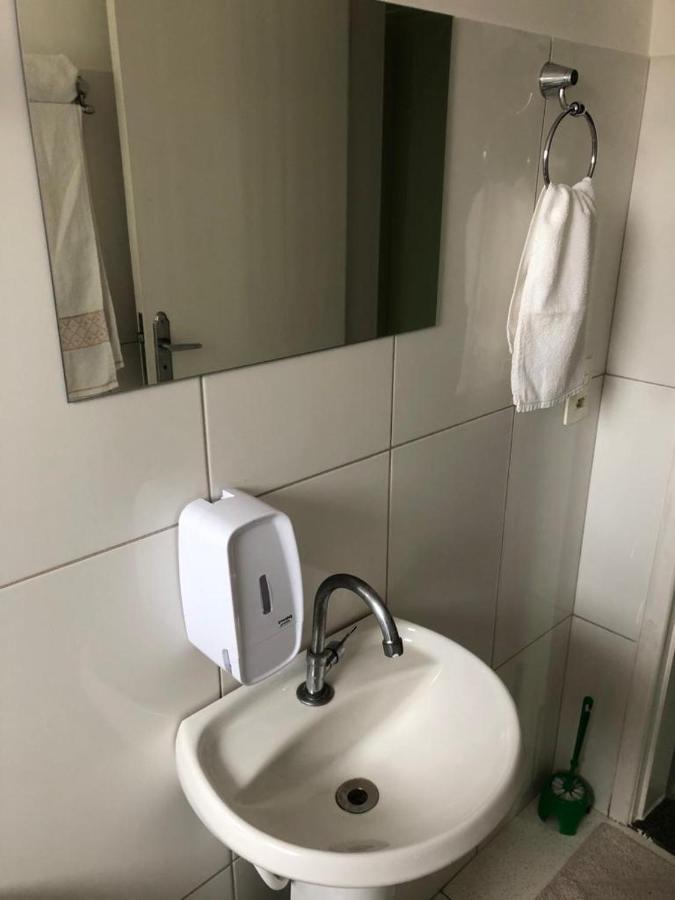 Hostel E Pousada Londrina Rodoviaria Centro Quartos Individuais Com Chave E Wi-Fi Eksteriør bilde