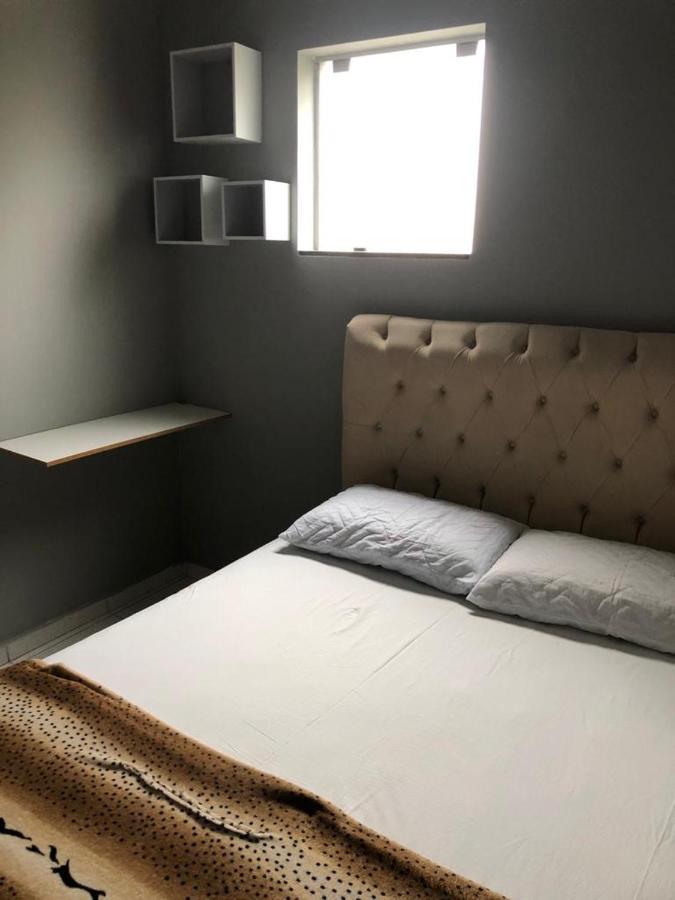Hostel E Pousada Londrina Rodoviaria Centro Quartos Individuais Com Chave E Wi-Fi Eksteriør bilde